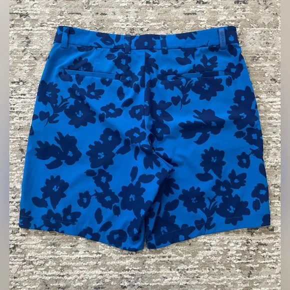 G/FORE Maverick Hybrid Shorts Mens Sz 32 Blue Floral Performance Golf Activewear - Picture 2 of 7
